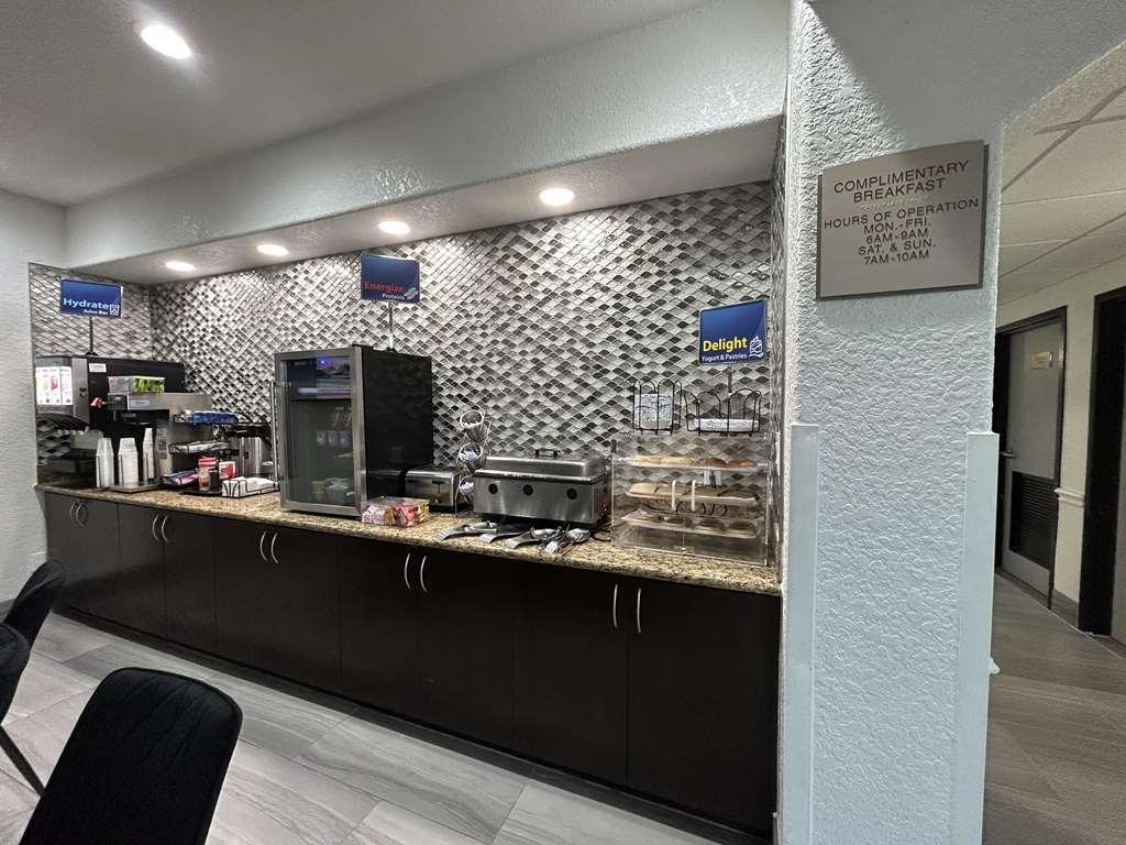 Surestay Plus By Best Western Texas City I-45 Restaurant photo