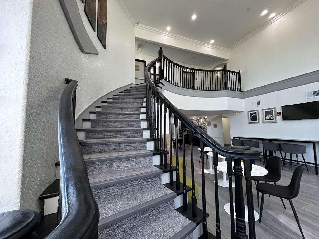 Surestay Plus By Best Western Texas City I-45 Interior photo