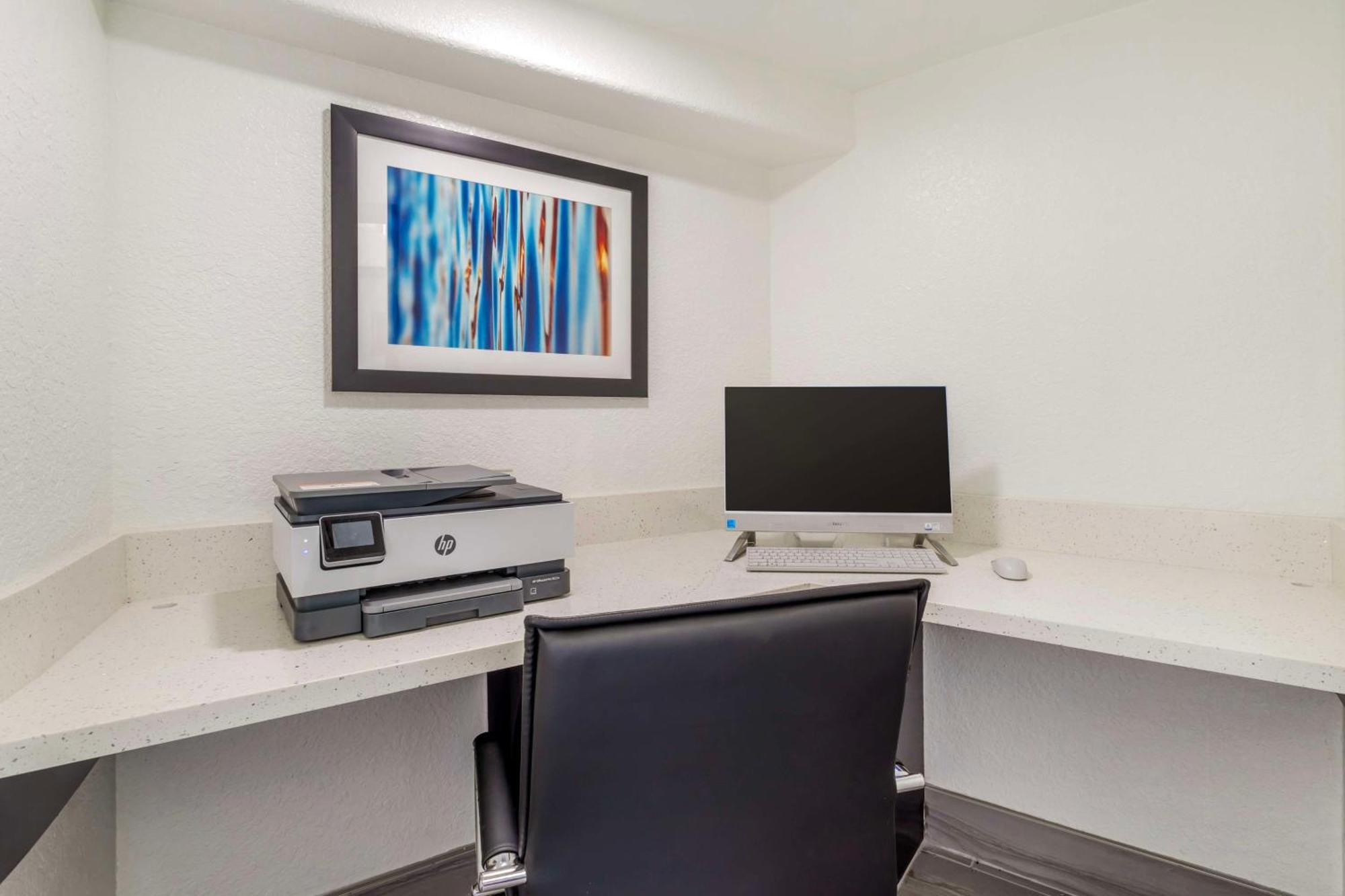 Surestay Plus By Best Western Texas City I-45 Exterior photo